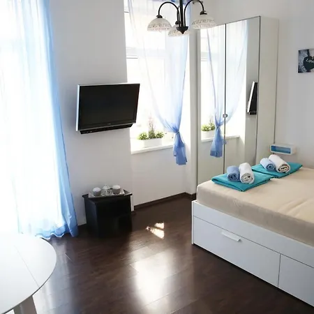 Mit Whirlpool Fuer 32 Per Апартаменты *