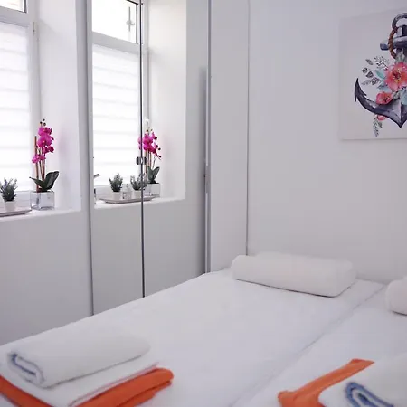 شقة Mit Whirlpool Fuer 32 Per