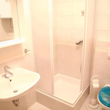 شقة Mit Whirlpool Fuer 32 Per تْسْغيكفانِتْسا