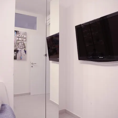 Mit Whirlpool Fuer 32 Per شقة *