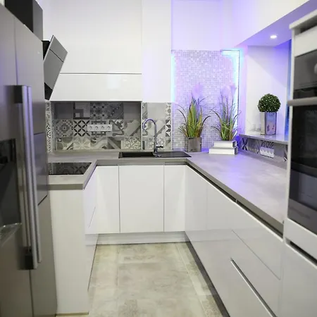 Apartment Mit Whirlpool Fuer 32 Per
