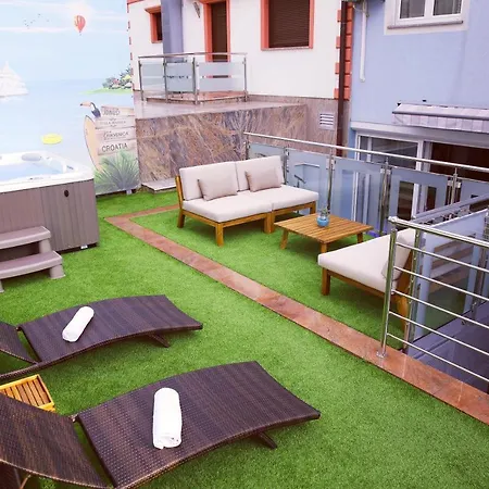 شقة Mit Whirlpool Fuer 32 Per