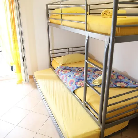 Mit Whirlpool Fuer 32 Per Crikvenica