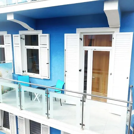 Mit Whirlpool Fuer 32 Per * Crikvenica