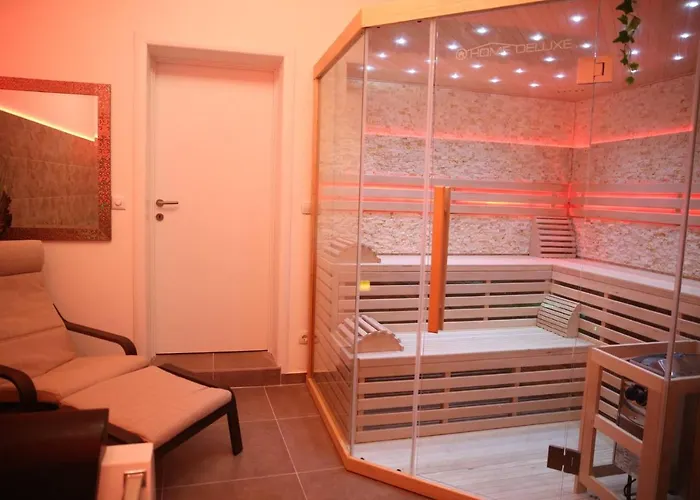 Mit Whirlpool Fuer 32 Per Crikvenica