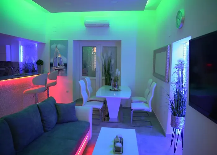 Apartament Mit Whirlpool Fuer 32 Per *