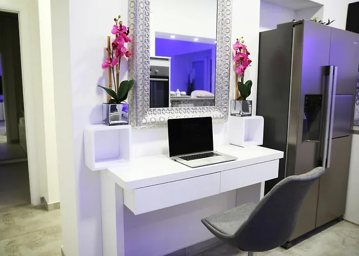 Mit Whirlpool Fuer 32 Per Apartament